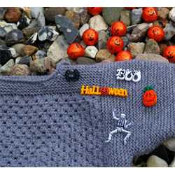 PETITE FLAGERMUS BLUSE